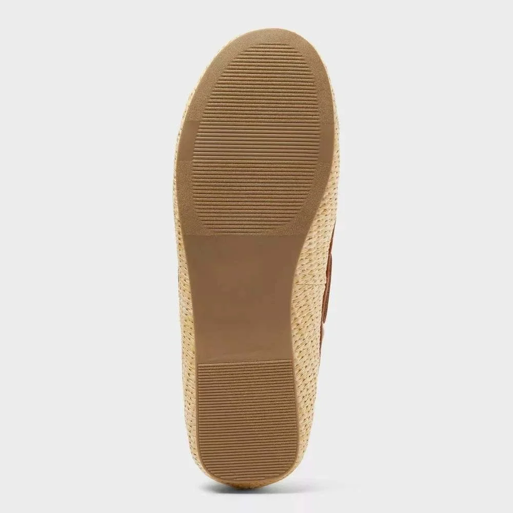 Women's Flats by Universal Thread Midge Natural Size 10 New With Tags‎